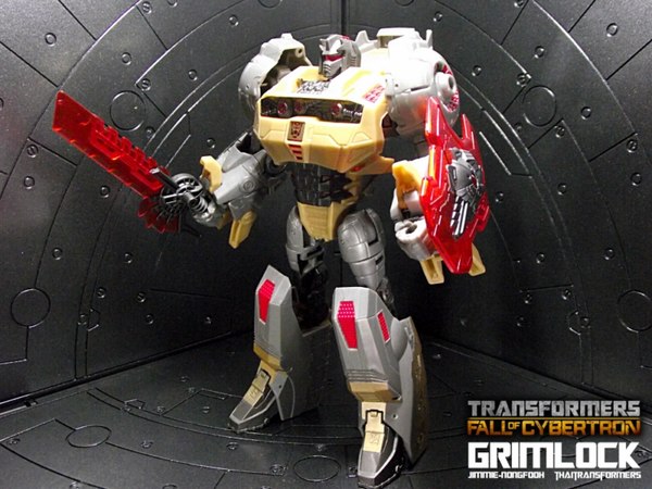 Transformers Generataion Fall Of Cybertron Grimlock In Hand Image  (2 of 16)